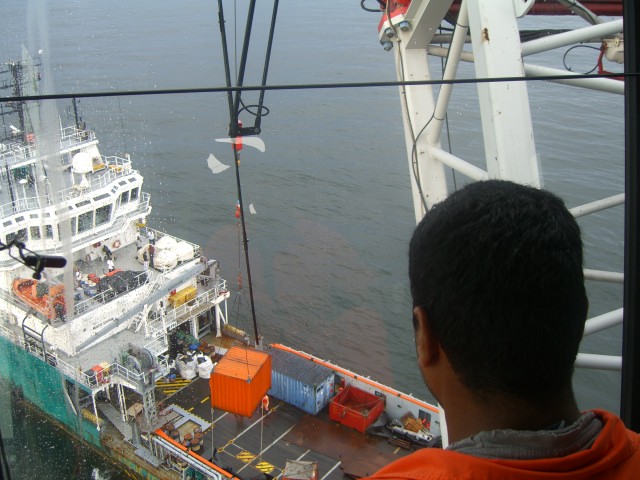 4-Offshore-crane-training.jpg
